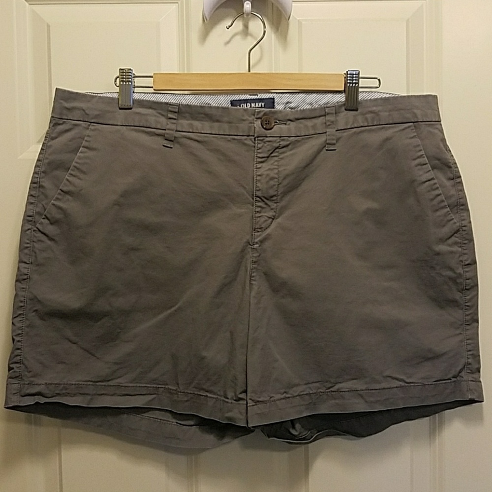 🛍 Old Navy Everyday Shorts 16 (5" inseam)